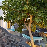 Amara Santorini 5* Kamári