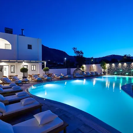 Amara Santorini Kamari (Santorini)