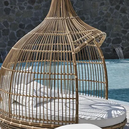 Amara Santorini