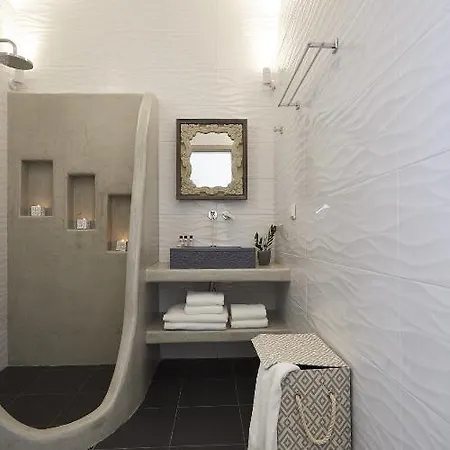 Amara Santorini Hotel