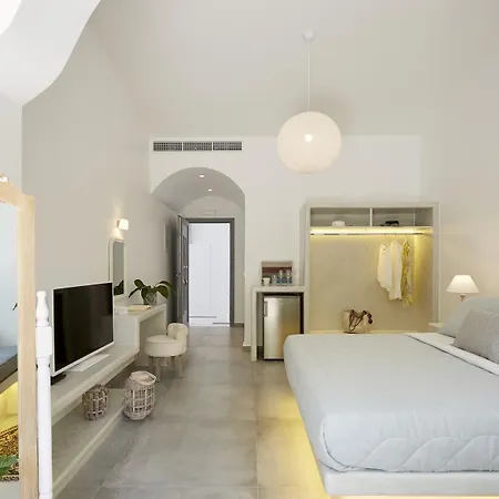 Amara Santorini 5*