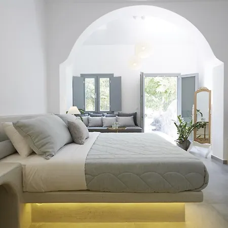 Amara Santorini 5* Kamári