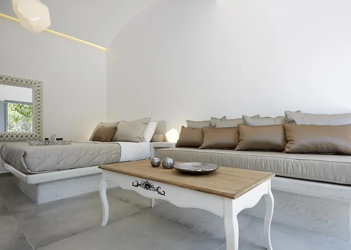 מלון Amara Santorini Kamári