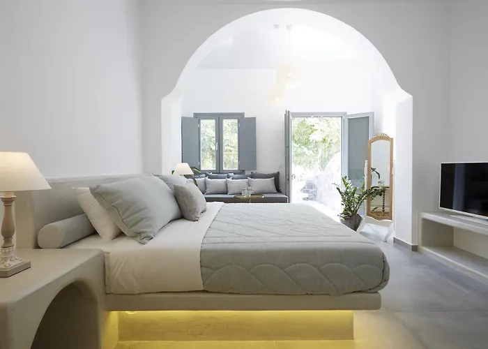 Amara Santorini 5* Kamári