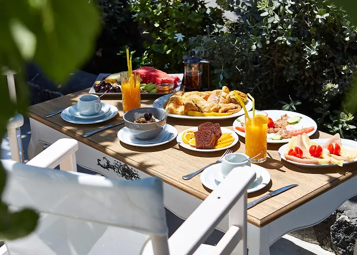 Hotel Amara Santorini 5*