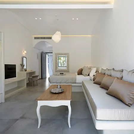 Amara Santorini 5* Kamári