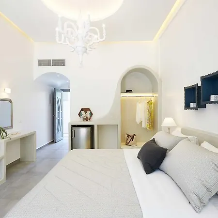 Amara Santorini Kamari (Santorini)