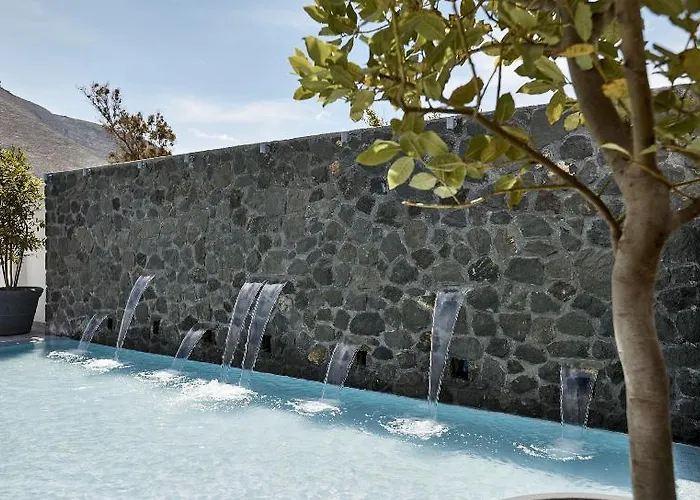 Hotel Amara Santorini Kamári