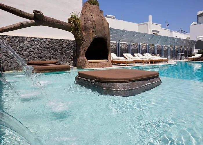 Amara Santorini Szálloda Kamári