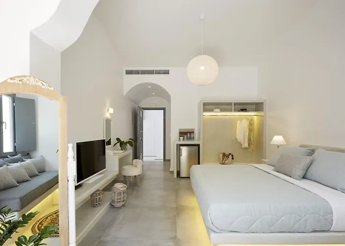 Amara Santorini 5*
