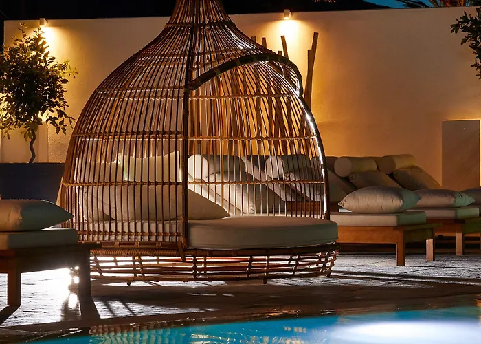 Amara Santorini Hotel Kamári