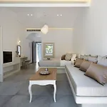 Amara Santorini 5*