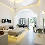 Hotel Amara Santorini 5*